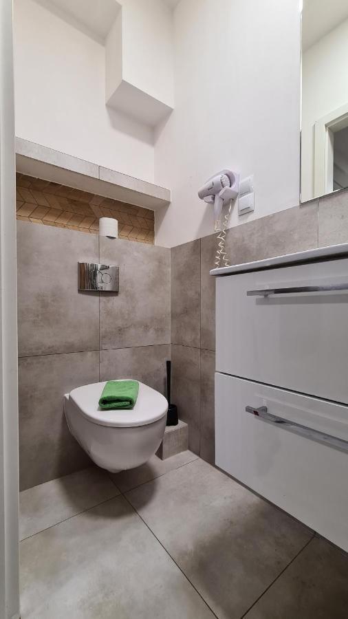 Studio I Pokoje I Pokoje Z Lazienkami Apartment Gdańsk Exterior foto