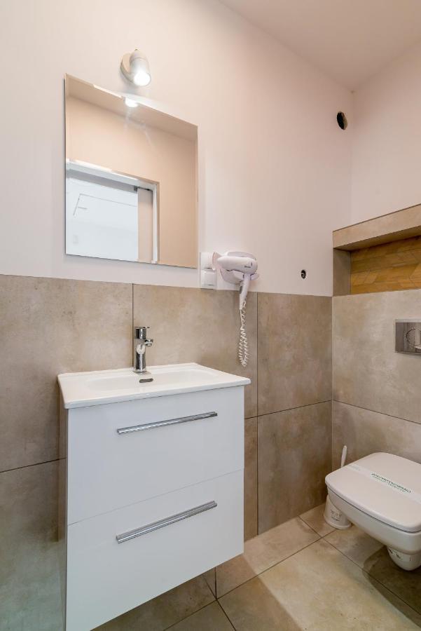 Studio I Pokoje I Pokoje Z Lazienkami Apartment Gdańsk Exterior foto