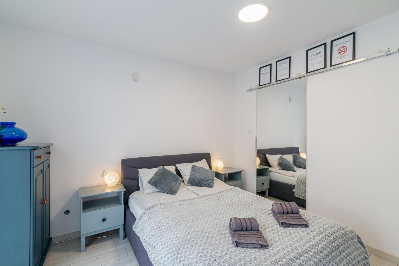 Studio I Pokoje I Pokoje Z Lazienkami Apartment Gdańsk Exterior foto